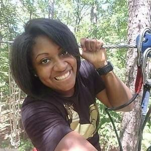 Meet your Posher, Aisha